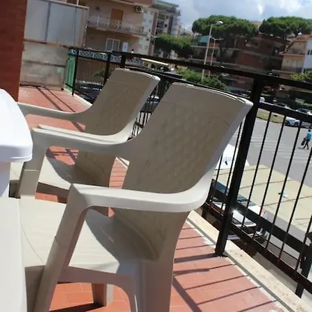 Terrazza Del Mare شقة لاديسْبولِ